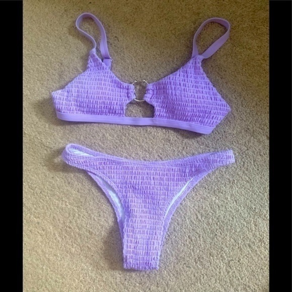 Lilac Cut out Bikini Size Medium - Picture 2 of 7